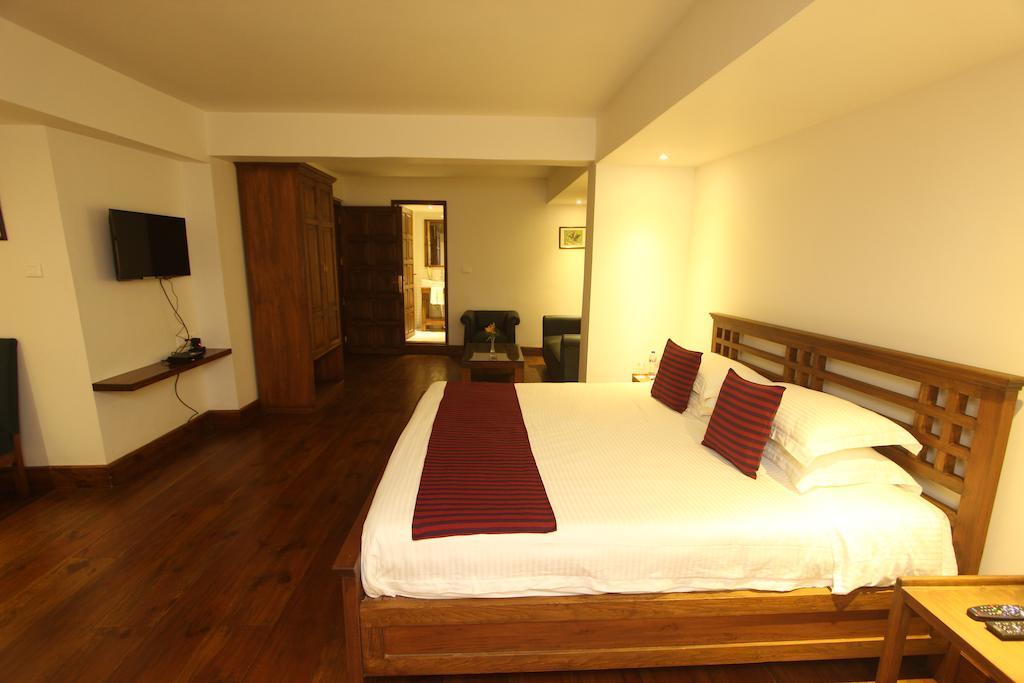 The Pear Tree Bed and Breakfast Shillong Buitenkant foto