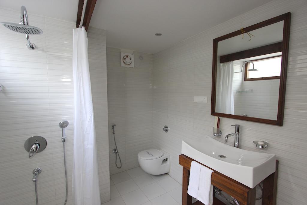 The Pear Tree Bed and Breakfast Shillong Buitenkant foto